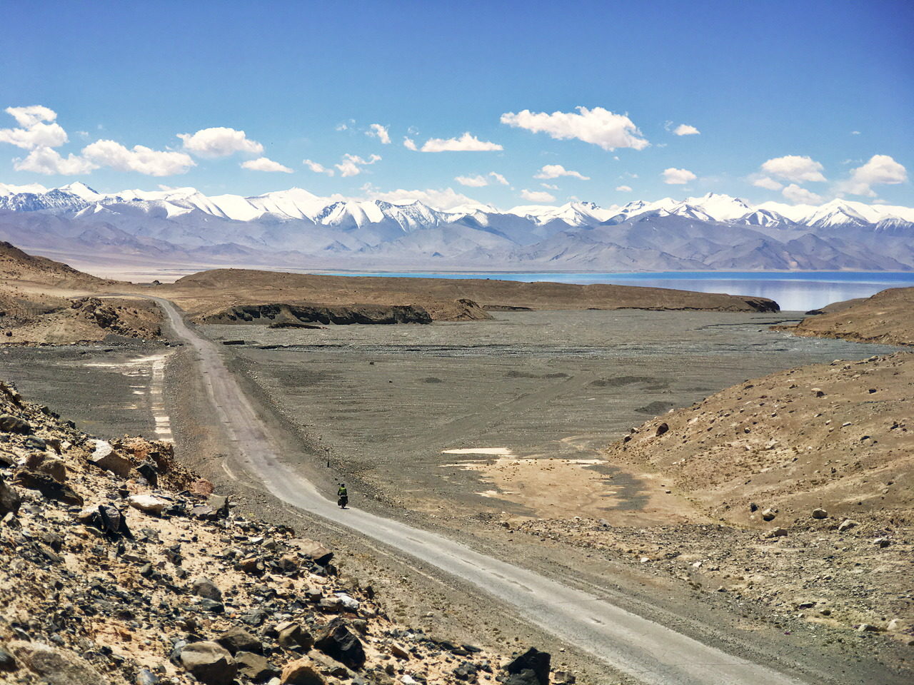 Unterwegs in Richtung Karakol Lake