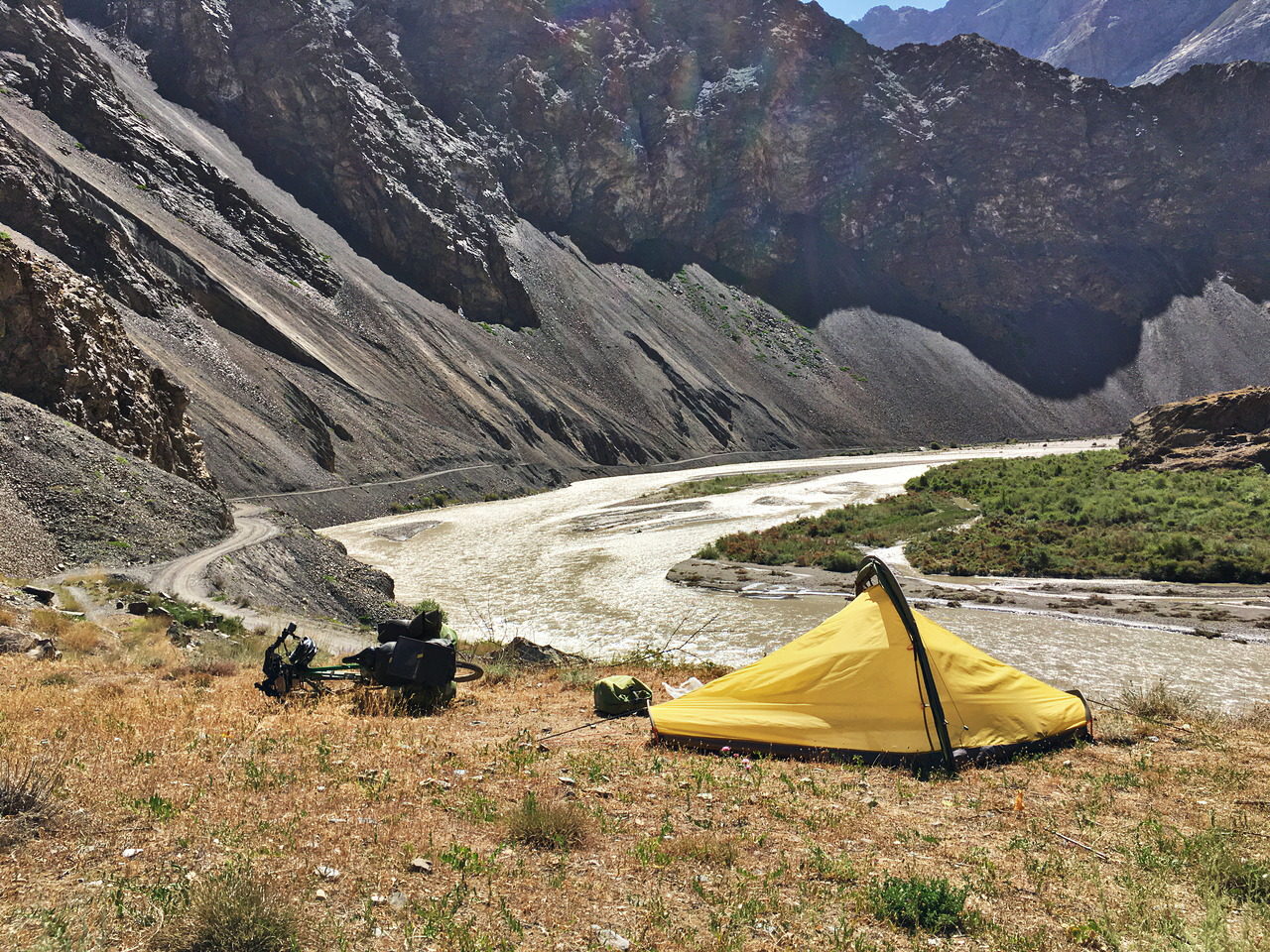 Zelt Vela I von Exped in Tadschikistan